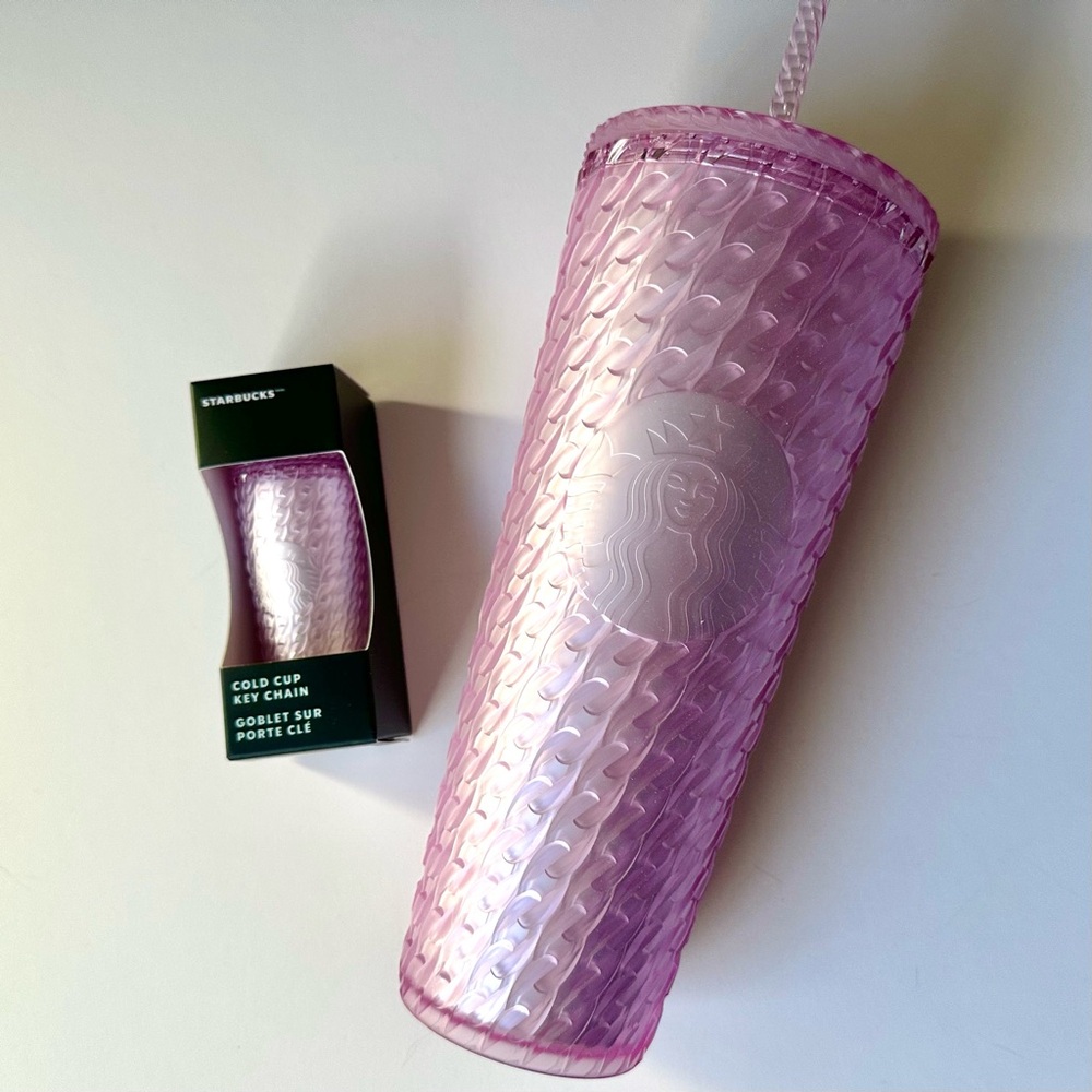 NEW 2024 Starbucks Pink Chain Link Venti Tumbler Cup & Mini Ornament Keychain